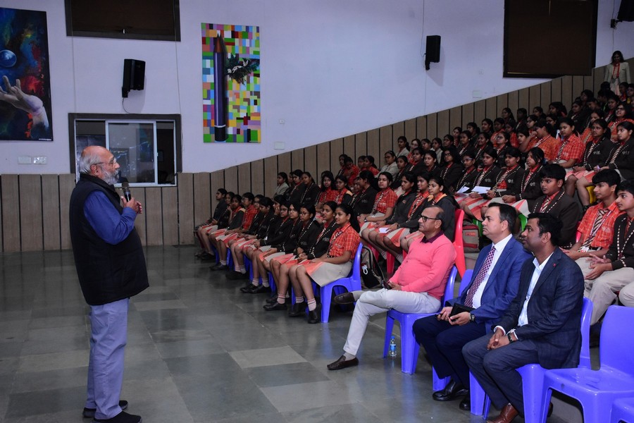 Elevating Educational Horizons: Dr. Sumer Singh’s Inspiring Visit